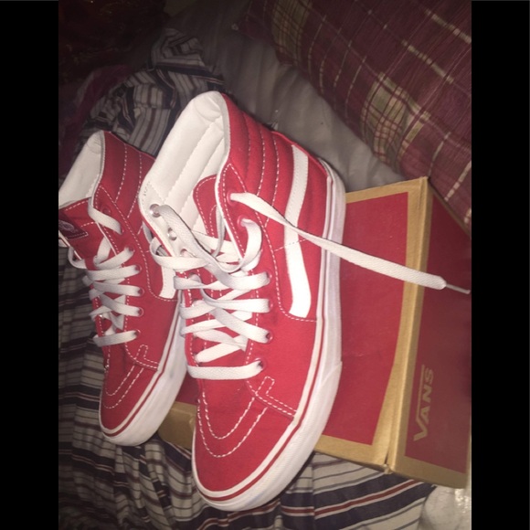 Vans - Picture 3 of 3